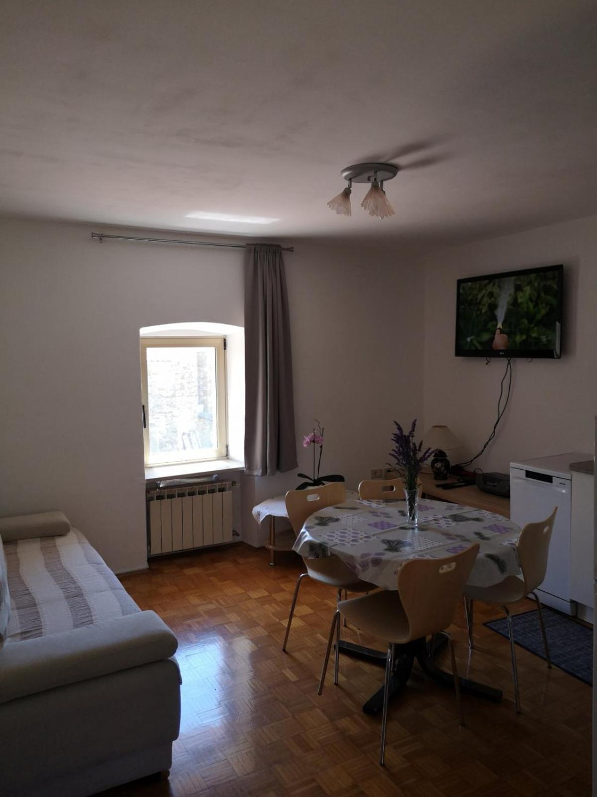 Apartma Ester Lucija Extérieur photo